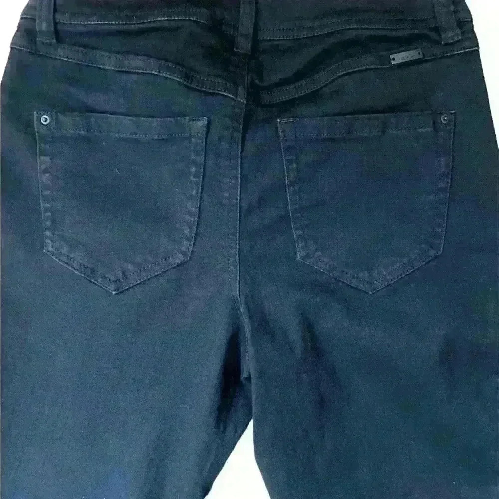 INC Skinny leg ankle black Jeans frayed leg sz 4 - Picture 5 of 5